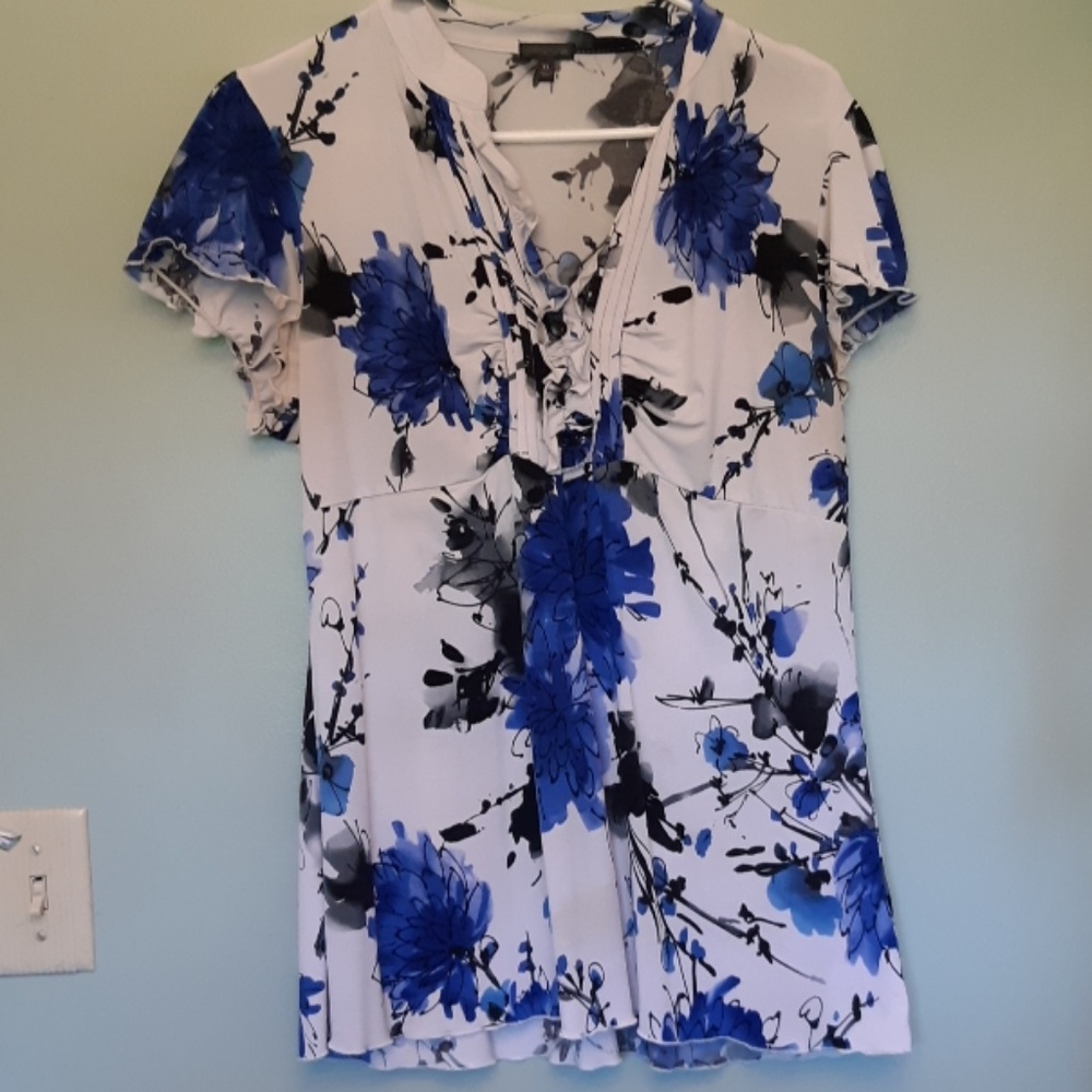 Maurice's top